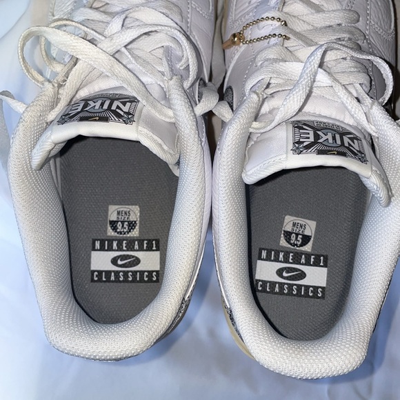 Nike Air Force One’s Men’s Size 9.5 50 Years of Hip Hop Nike AF1 Classics White - Picture 13 of 13